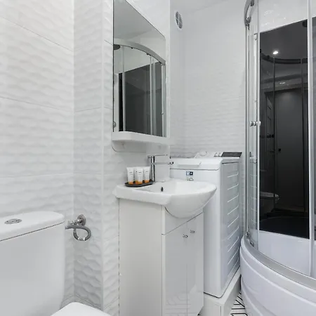 Appartement Cozy And Comfortable Wola By Renters Varsovie