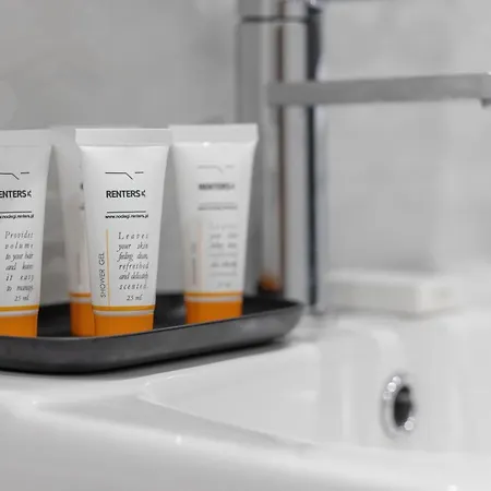 Cozy And Comfortable Wola By Renters Апартаменты