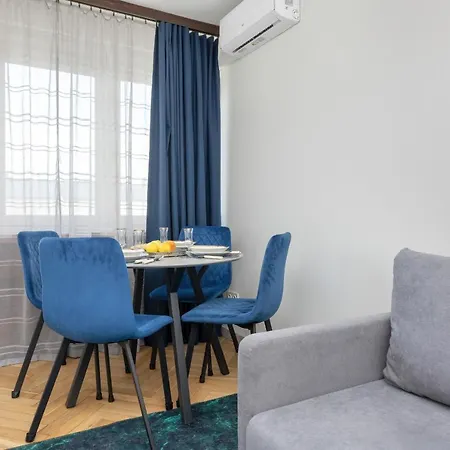 Cozy And Comfortable Wola By Renters Varšava